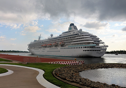 ARRIBO INAUGURAL “CRYSTAL SYMPHONY