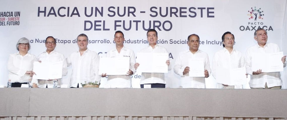 Participación en la firma del Pacto Oaxaca