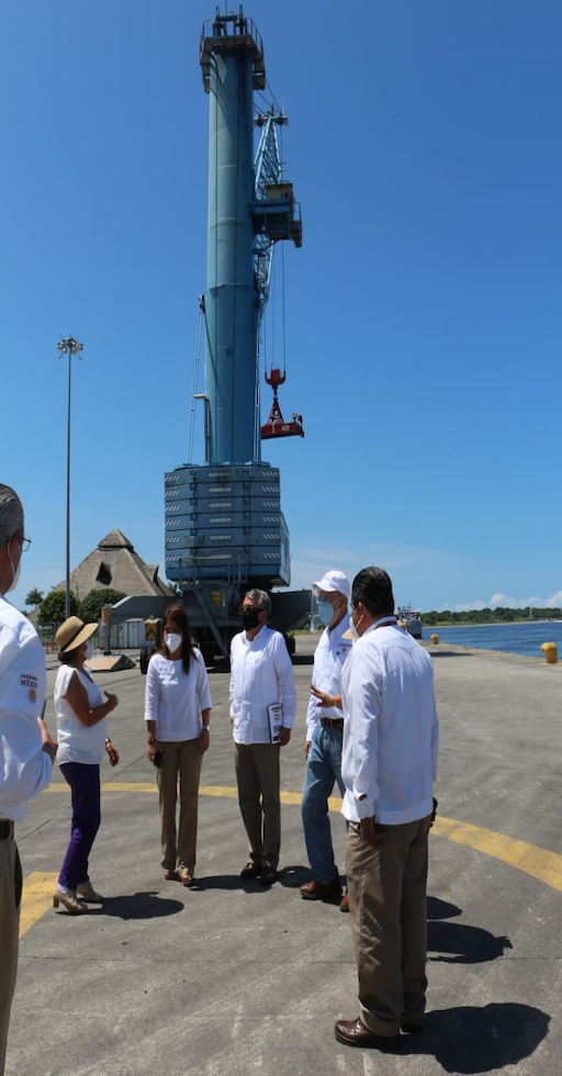 El Secretario de Comunicaciones Y Transportes, Jorge Arganis Díaz Leal, dio a conocer que la API Puerto Chiapas realizará dragado de mantenimiento emergente
