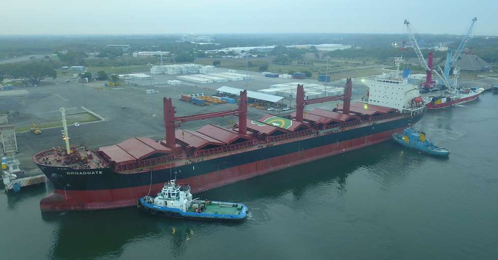 Recibe por primera vez Puerto Chiapas, al Buque Broadgate