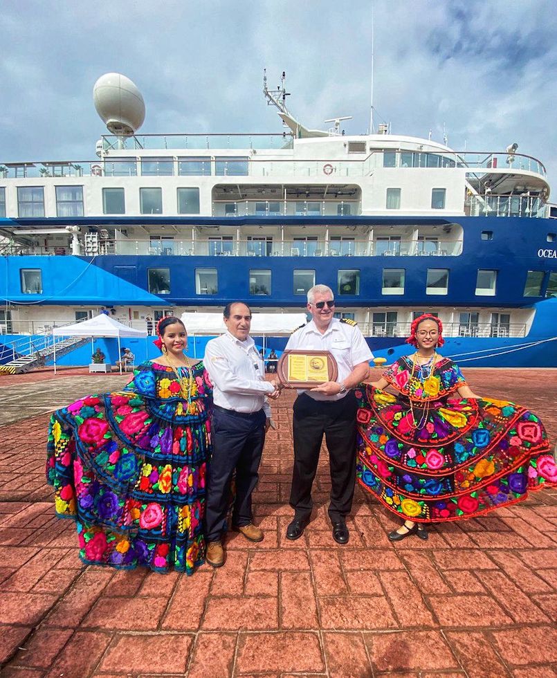 Crucero Ocean Victory arriba por primera vez a Puerto Chiapas