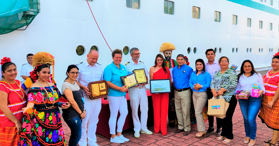 Continuan las operaciones de exportación de azúcar y banano a Estados Unidos a través de Puerto Chiapas