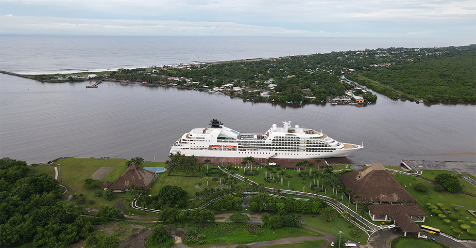 Arribo inaugural crucero SEABOURN QUEST
