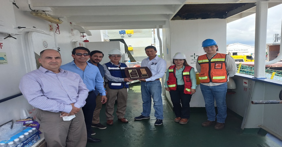 Inicia ruta piloto de transporte marítimo de corta distancia (TMCD) Puerto Chiapas y Puerto Quetzal